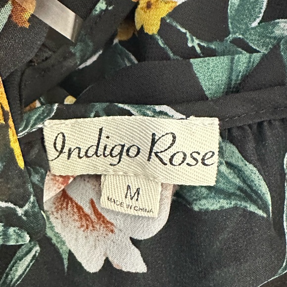 Indigo Rose | Woman BIack Chiffon Floral A-Line Pleated Flowy Lined Maxi - Picture 7 of 7